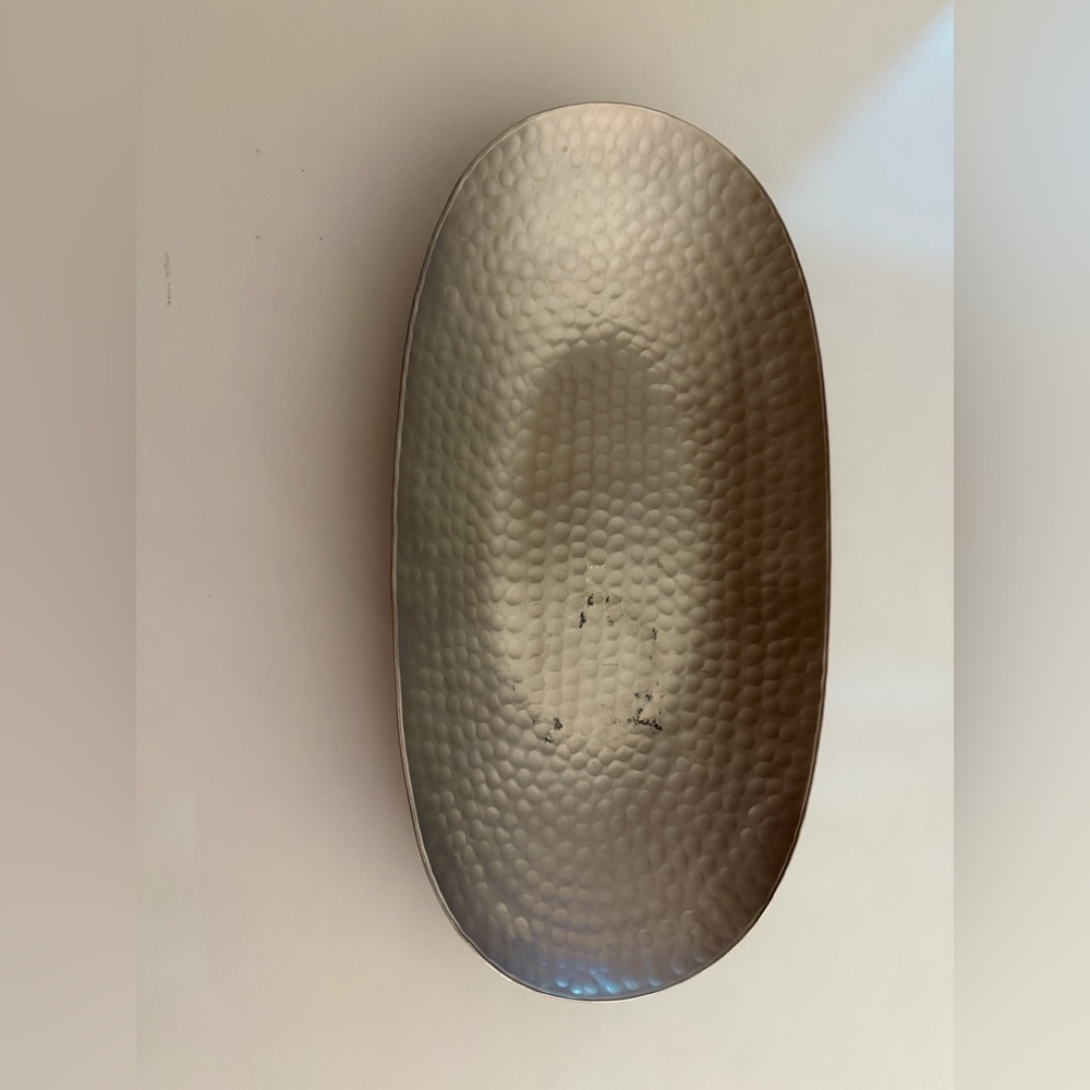 Hammered Oval Metal Tray